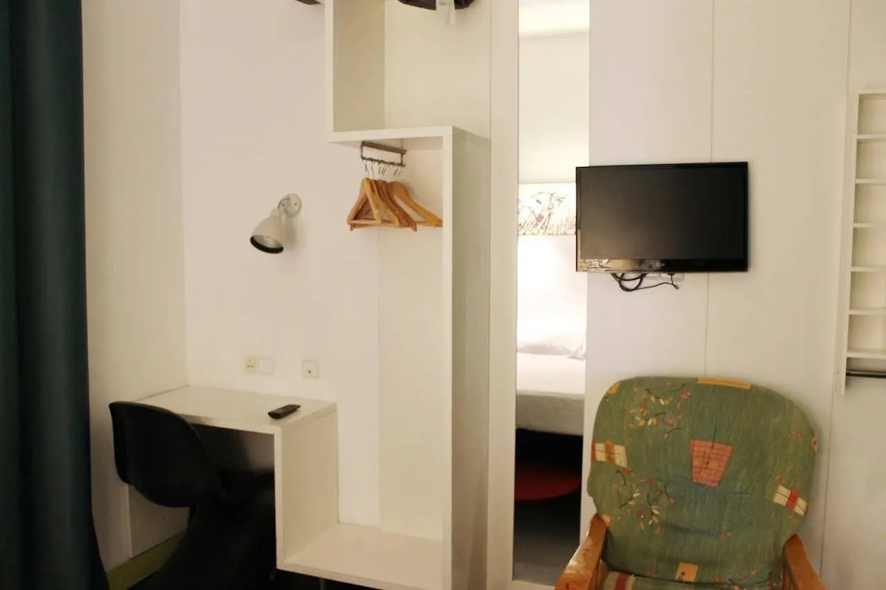 Hotel Hostal Gat Xino Barcelona